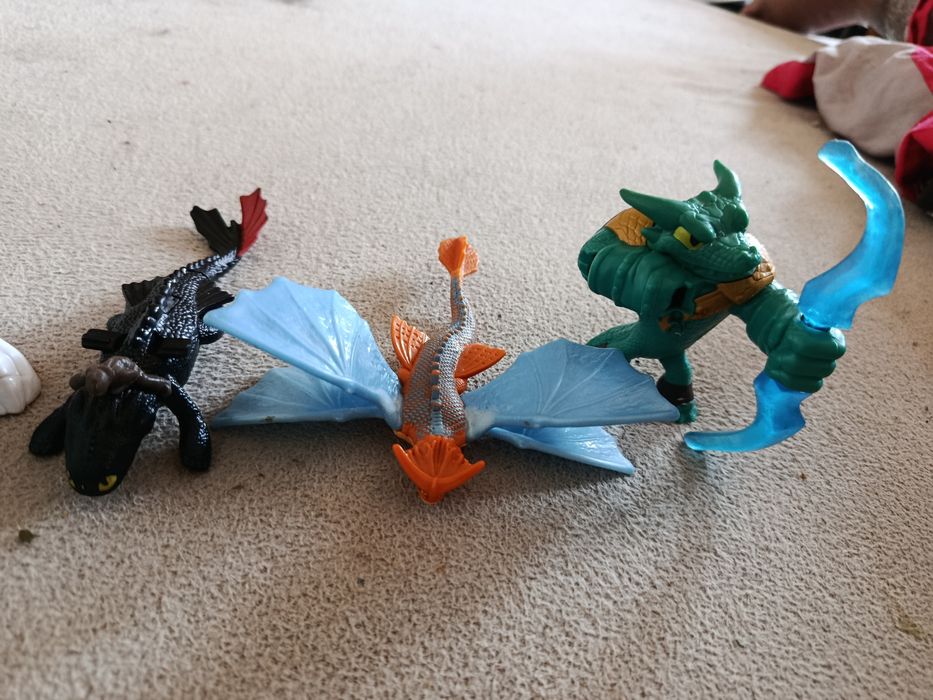 Фигурки драконы/ детские игрушки