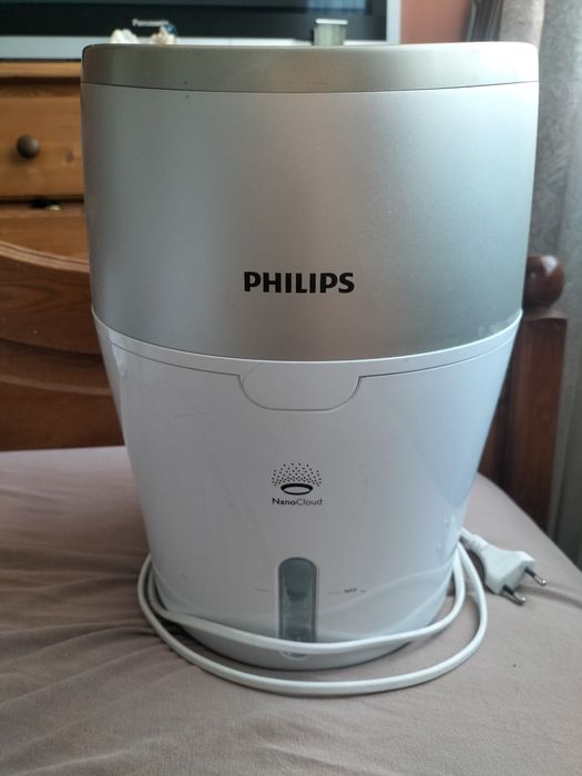 Зволожувач  повітря    PHILIPS