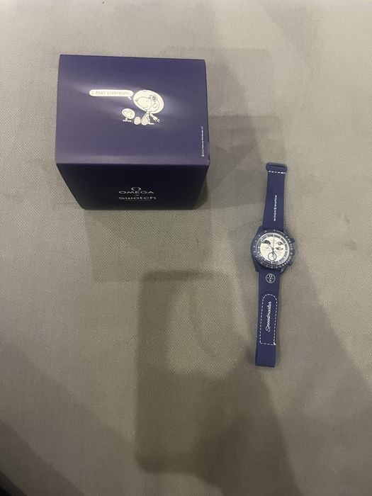 Relógio omega x swatch mission to earthphase gold