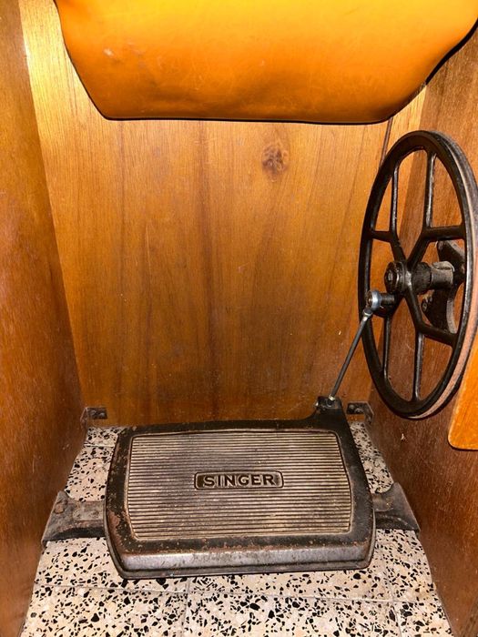 Maquina costura Singer