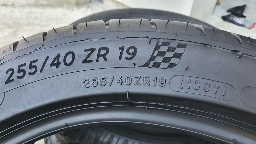 255/40ZR19  1шт Michelin (Мішелін) Авторезина, шини.