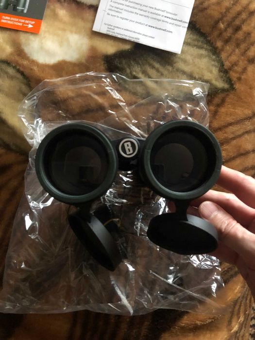 Бінокль Bushnell Excursion 10*42