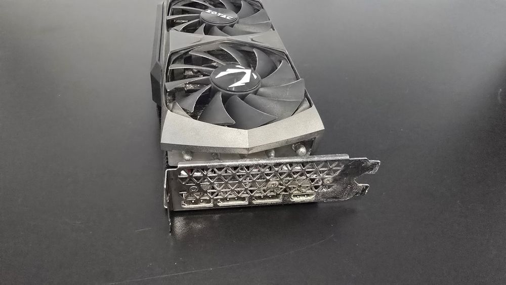 Placa Grafica ZOTAC GAMING RTX 3080  Trinity OC 
Placa gráfica / GeFor