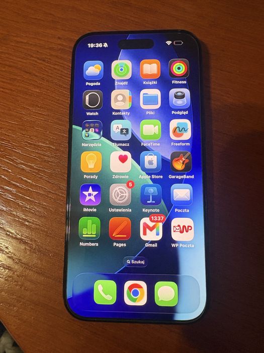 Iphone air sprzedam lub wymienie na 16 pro max