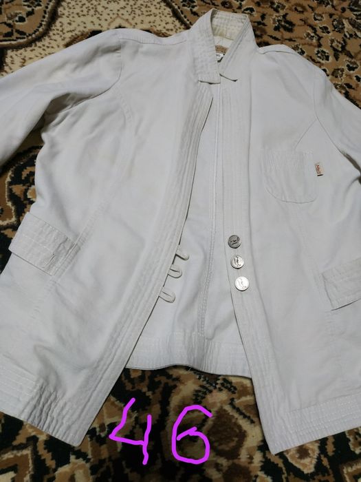 Продам куртку 48-50