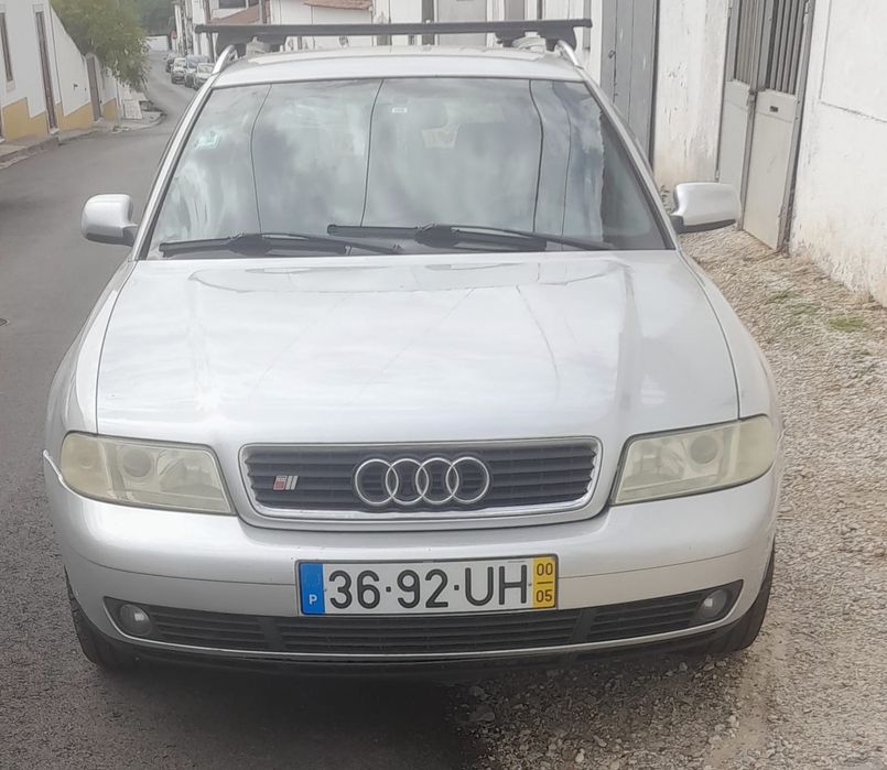 Vendo Audi A4 1900 TD