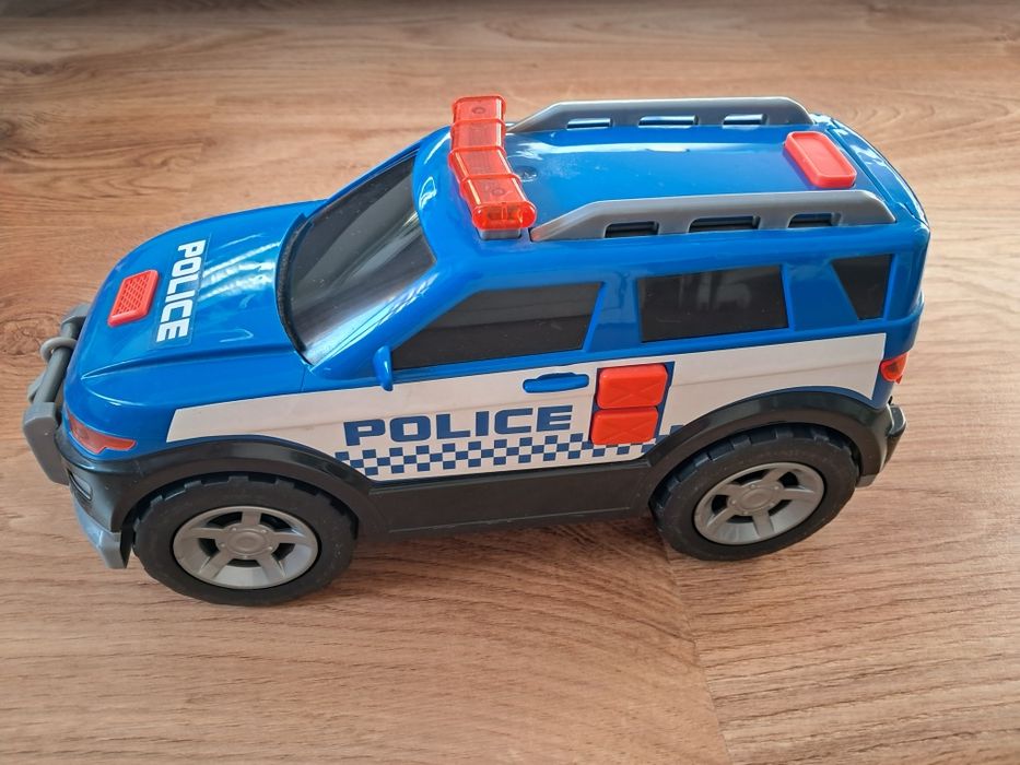 Samochody duże śmieciarka, straż pożarna, policja