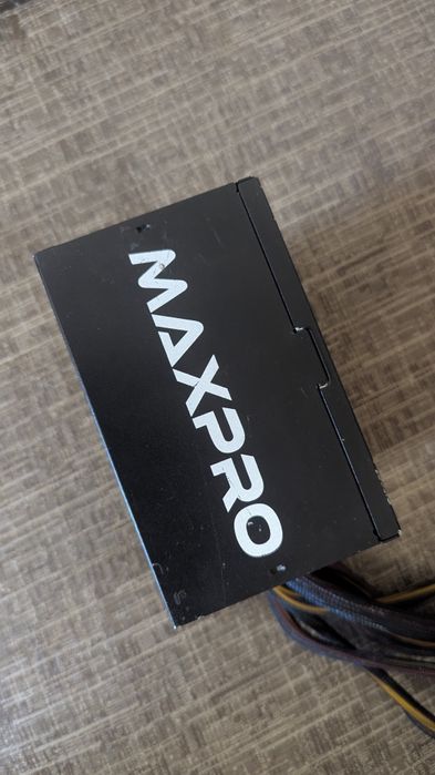 Блок живлення Enermax MaxPRO 700W 80+