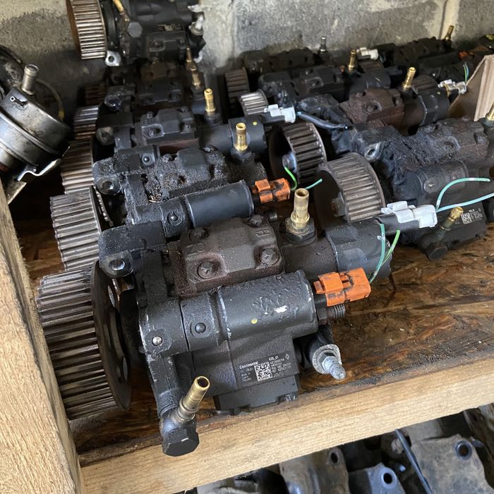 Топливний насос Delphi Continental 78-81kw Нісан Кашкай j10 megane 2