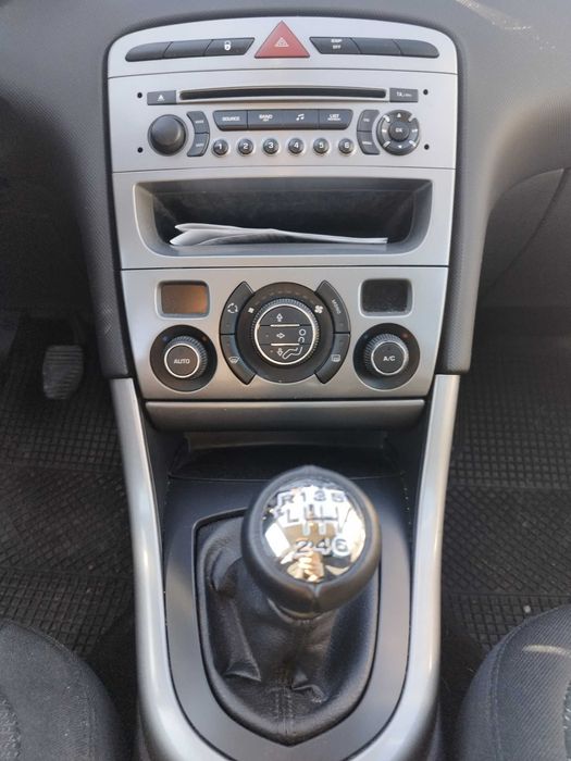 Peugeot 308 SW 1.6HDI 110cv CMV6