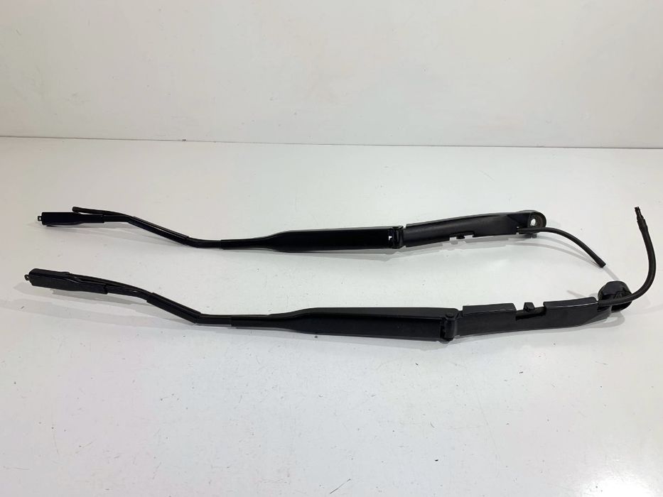 RAMIĘ WYCIERACZKI KOMPLET PRZÓD FORD S-MAX EM2B-17527-CB MOCOWANIE