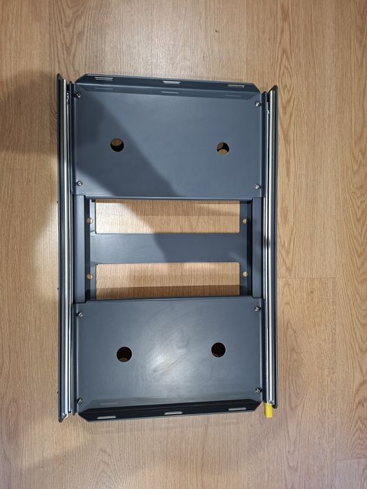 Aluminum Sliding Base for Refrigerator

Selling aluminum sliding base for basket-type refrigerator, ideal for