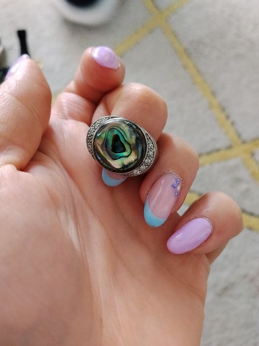 Sprzedam pierścionek