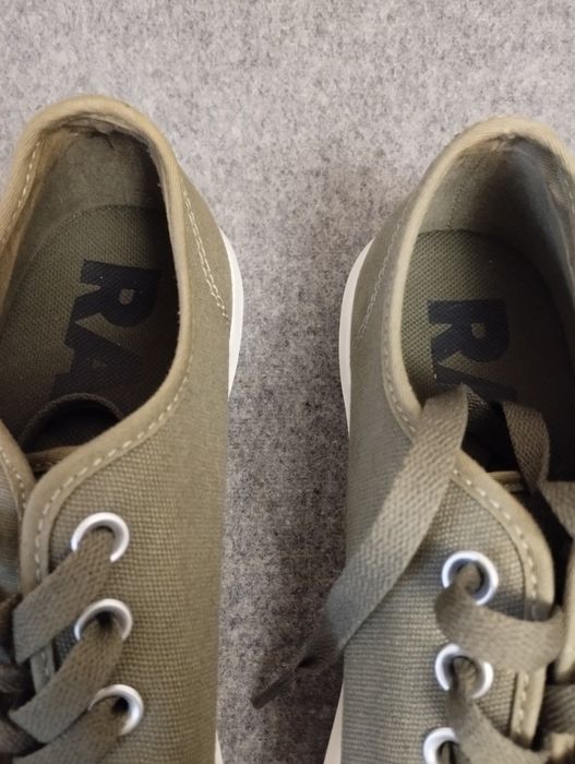 Кеды G-Star RAW Strett II, размер 42

G-Star RAW Strett IIКеди 

G-Star RAW Strett II