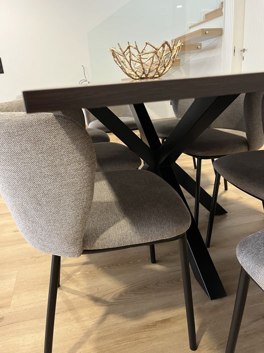 Mesa de jantar com pes estrela64586470647938123