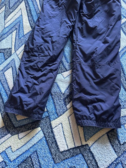 Лыжный костюм / комбинезон женский