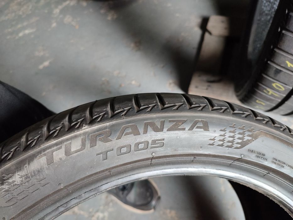 R19 245/40 Bridgestone Turanza T005 шини літо комплект