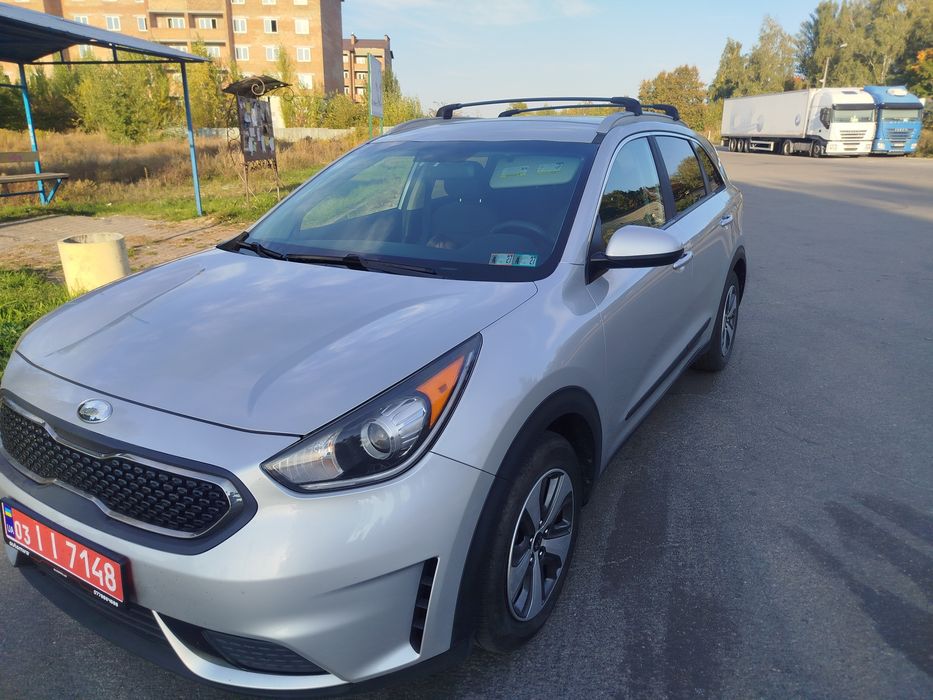 Продам Кіа ніро гібрид