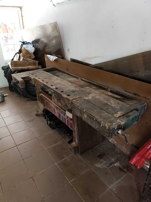 Продам стіл столярний.