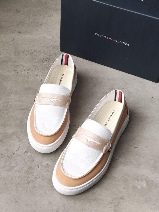 Сліпони бренд Tommy Hilfiger розмір 10