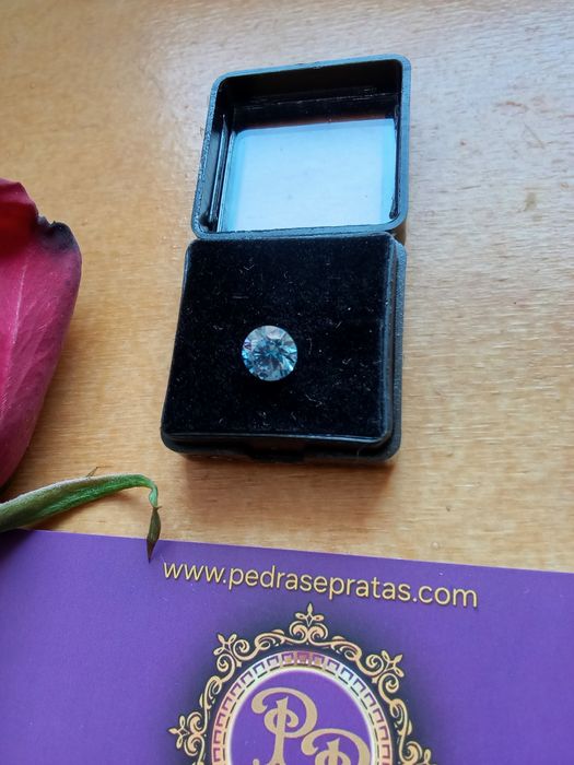 Diamante  CVD VVS1  A Essência Do Luxo Absoluto