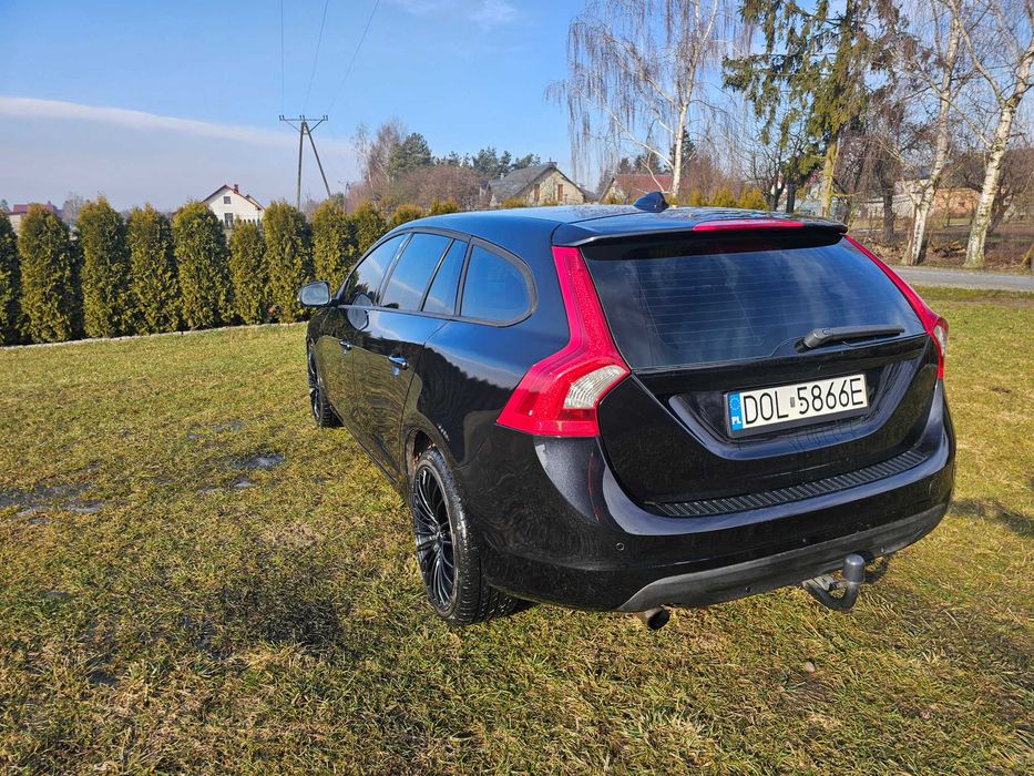 Volvo v60 2.0diesel 190km