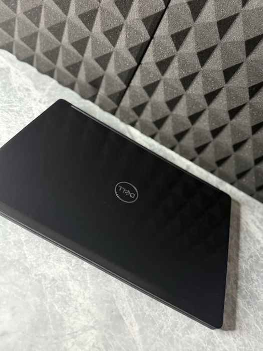 Ігровий Ноутбук DELL / intel i5-8400H  / NVIDIA MX130 / DDR4 8GB