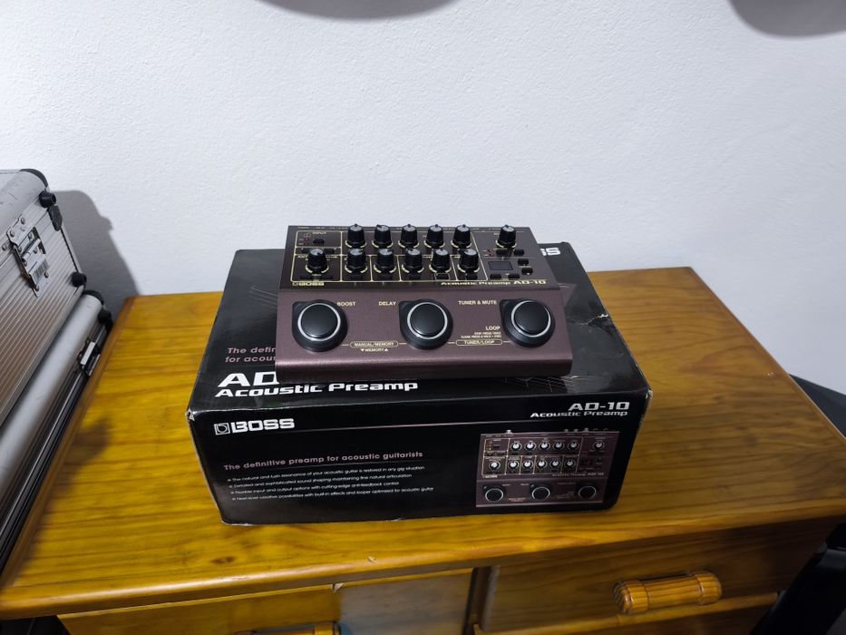 Roland AC 60 guitarra e voz/ Boss AD 10