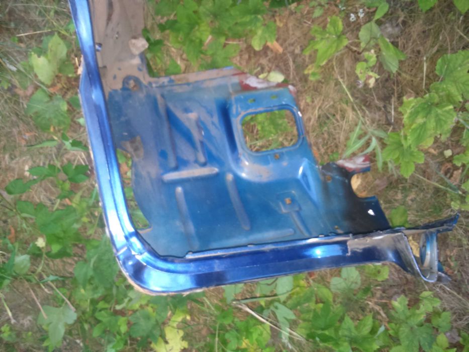 Задня частина кузова Lancia Dedra