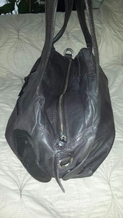 Skórzana torebka 25 lovers nowa prawie liebeskind