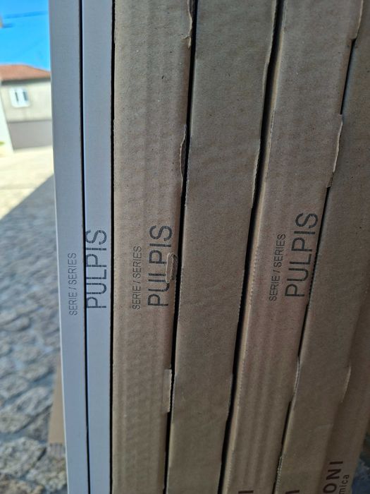 12 Tijoleiras Saloni Pulpis 40x120 – Novas / Sobras de Obra