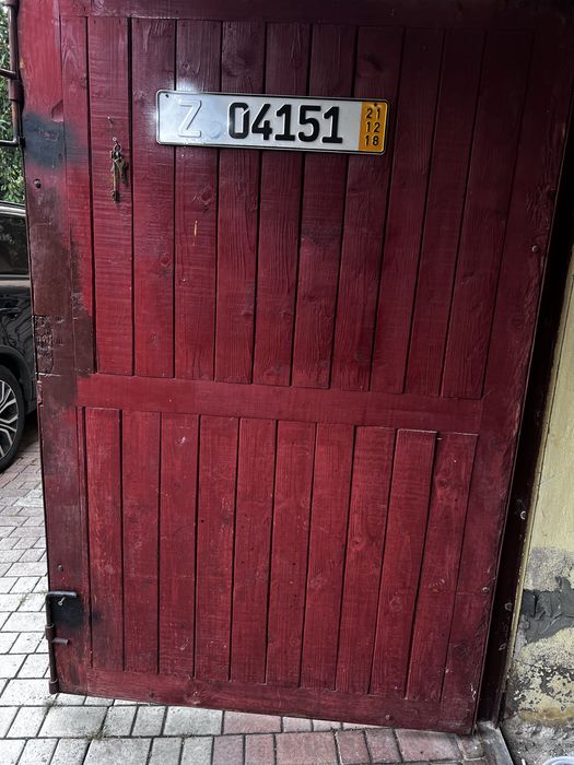 Продам гаражні ворота 1900x2500