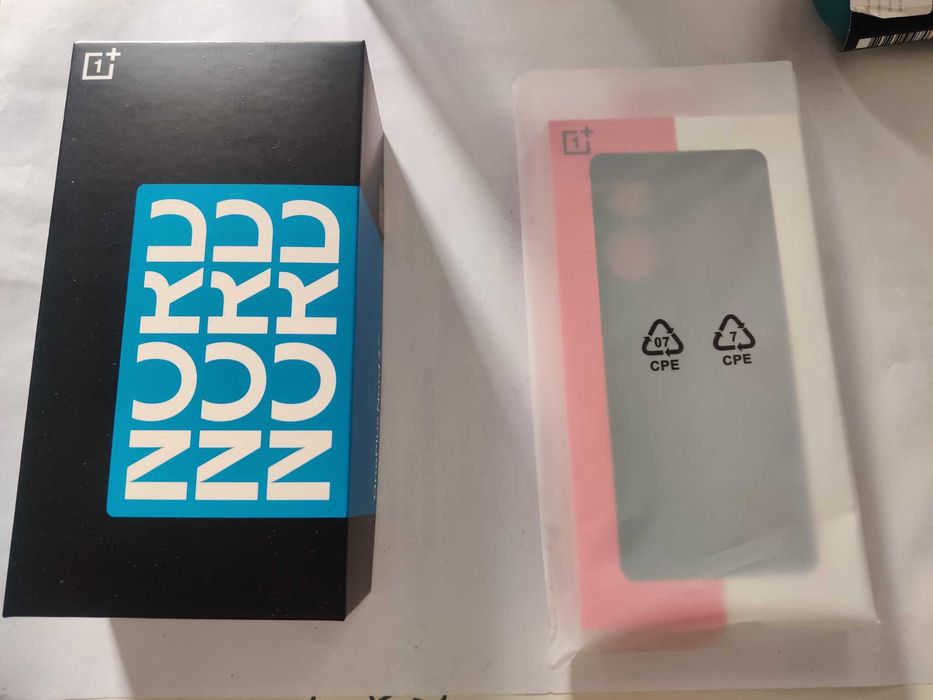 NOVO Oneplus Nord3 5G (256GB+16GB RAM) Misty Green + OnePlus Sandstone