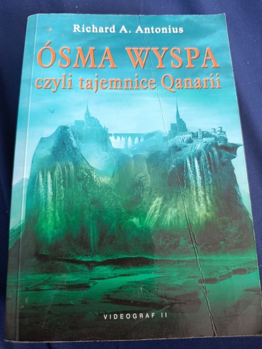 Richard A. Antonius.  Ósma wyspa czyli tajemnice Qanarii