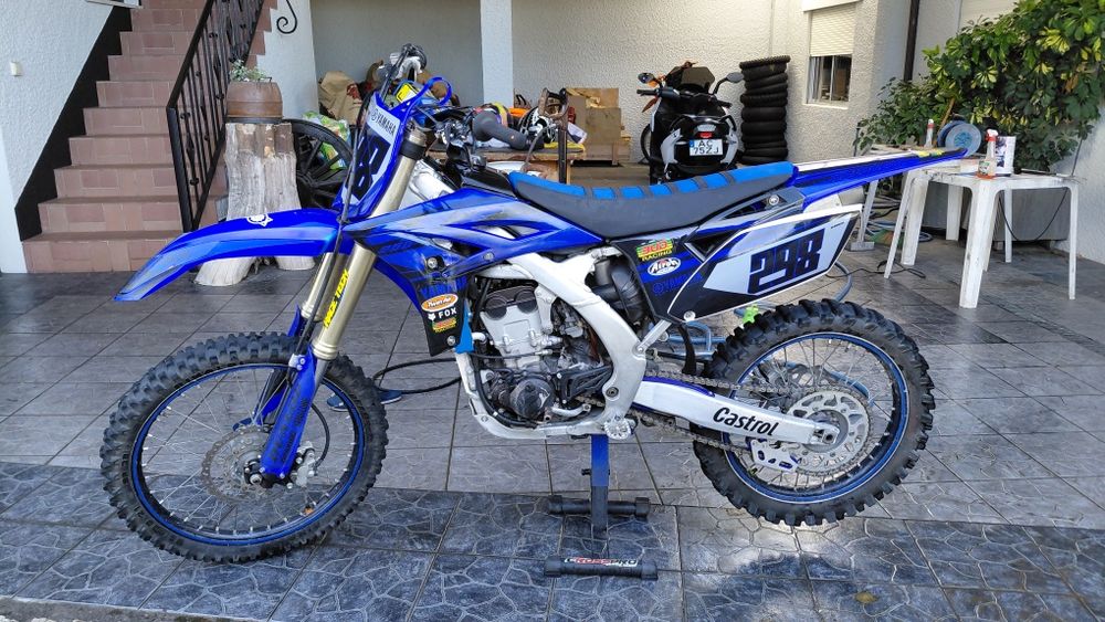 Yamaha    YZF250