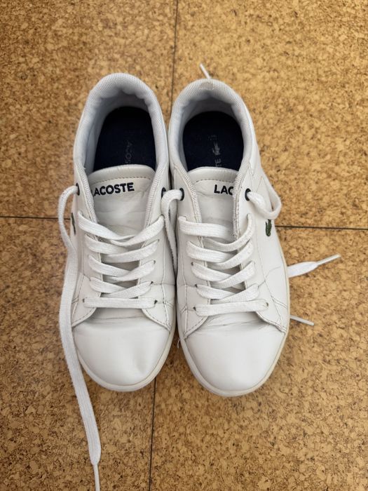 Tenis lacoste brancos