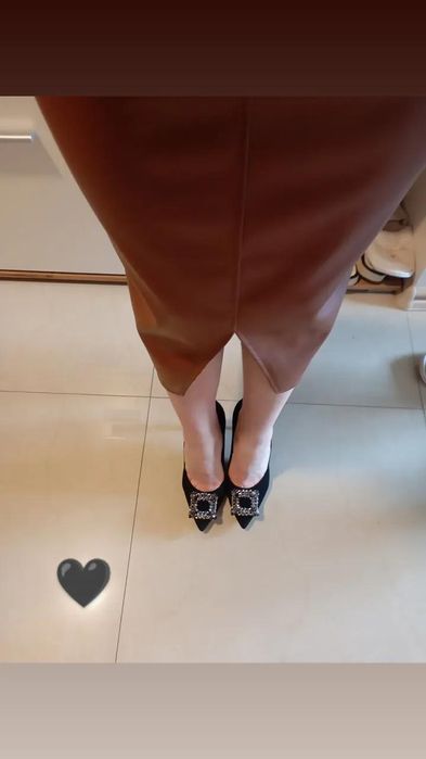 Туфлі з прикрасою