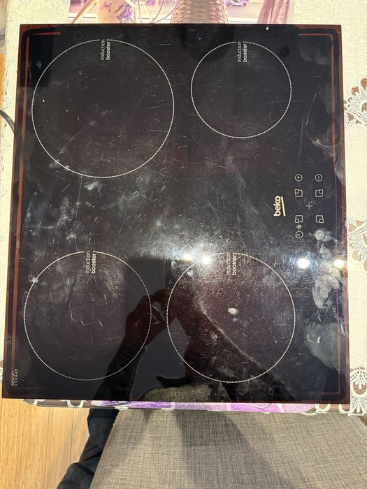 indukcja Beko działaja 3 pola z 4