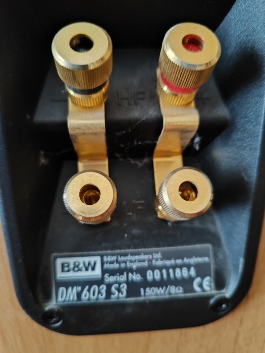 Акустика Bowers & Wilkins DM603 S3