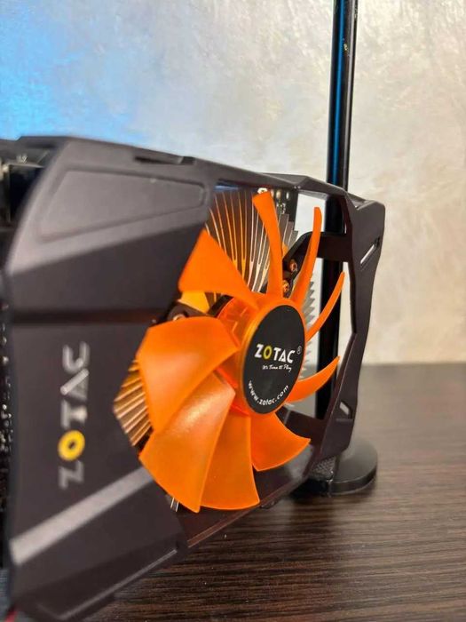 Непацююча Відеокарта Zotac GeForce GTX 750 Ti 2GB GDDR5 128-bit (ZT-70