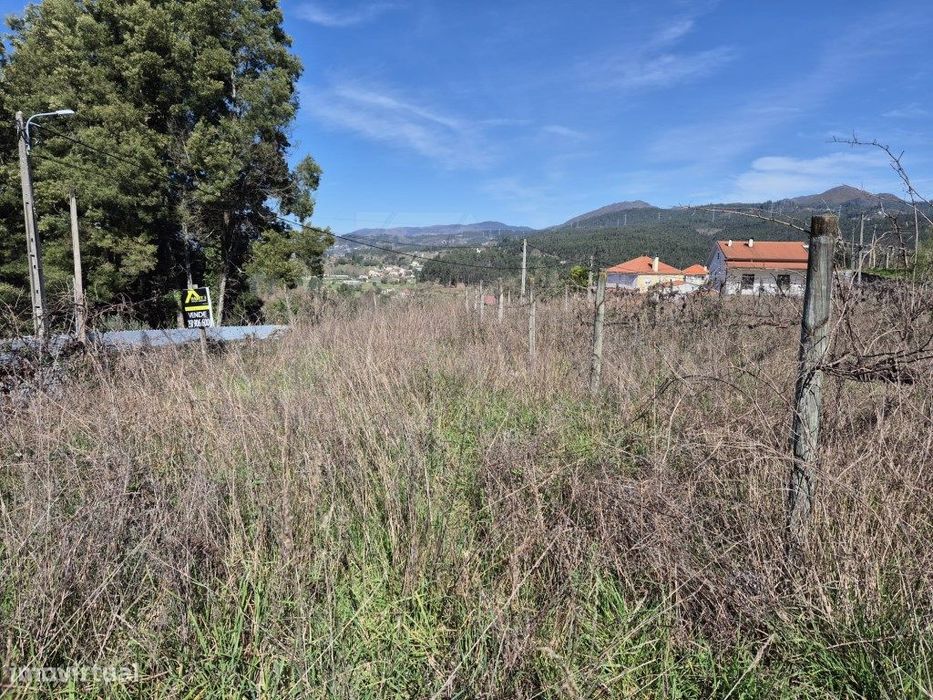 Lote de Terreno para Moradia