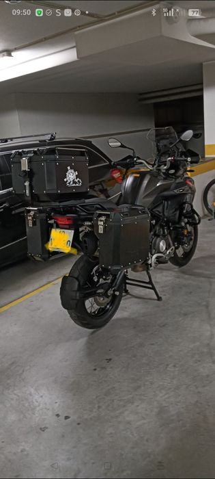 Benelli trk 502x