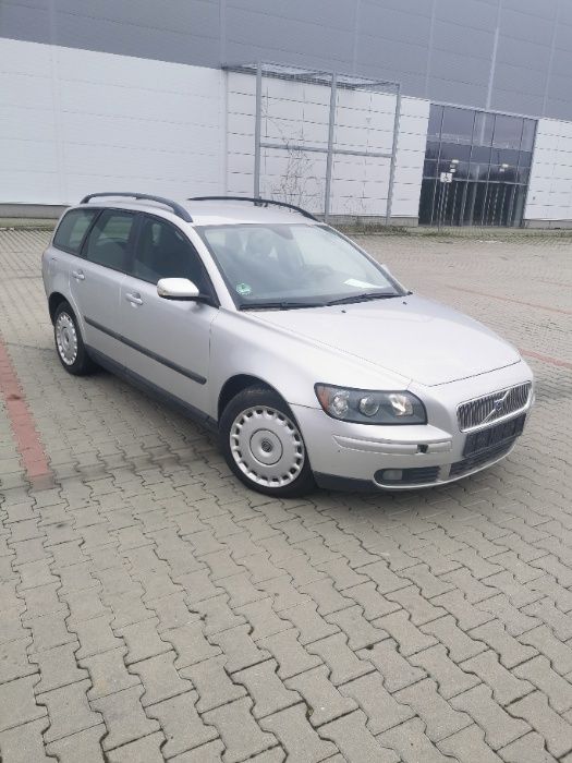 Volvo V50 kombi na części 2.0 D silnik D4204T skrzynia