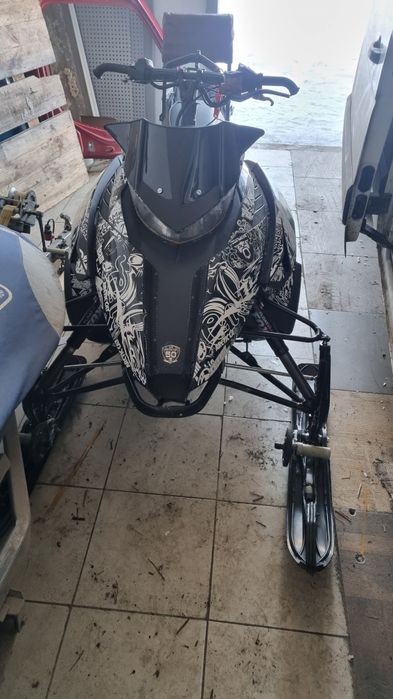 Снігохід Arctic Cat XF800 2012