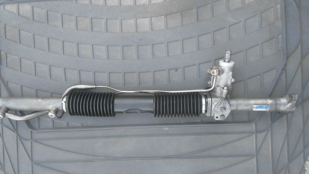 Рульова рейка  Audi 100 (ZF)