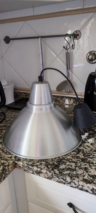 Candeeiro IKEA aluminio