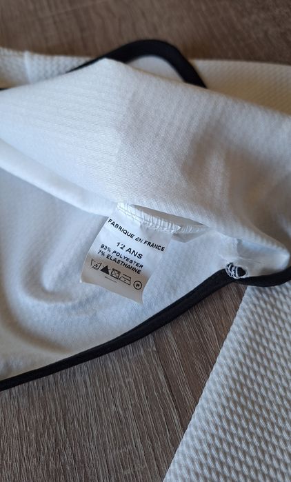 Bolerko ecri pikowane z czarnym 149/146
