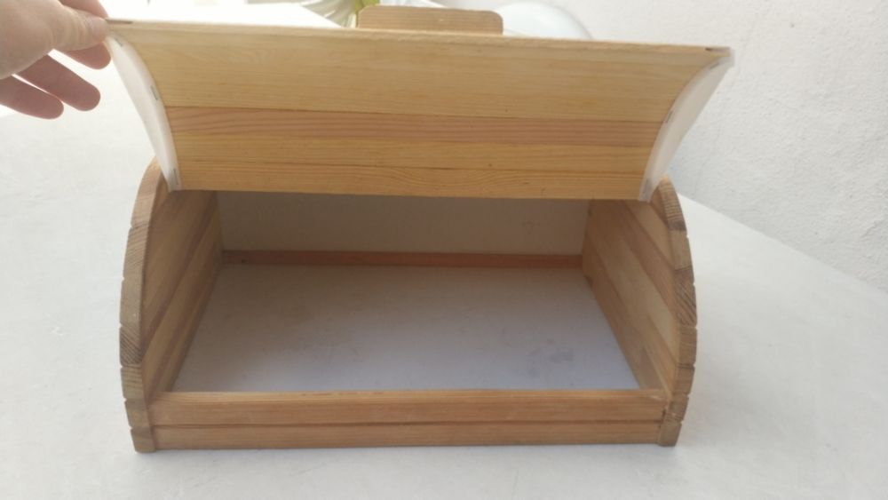 Bread Box426134050334976001