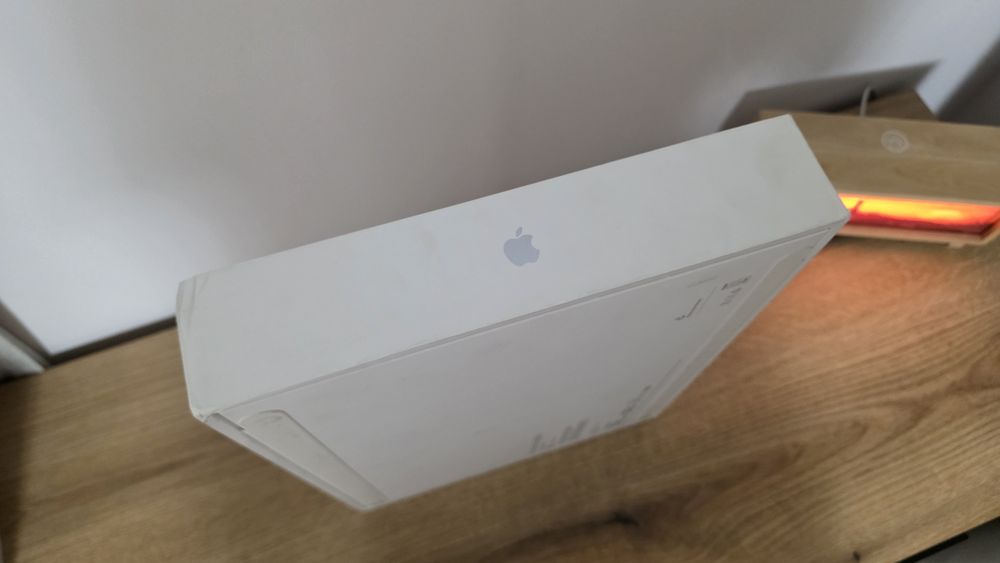 MacBook Air 15" 16/256GB M4 процесор, новий запакований