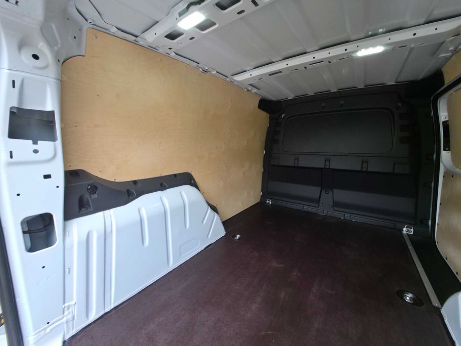 Zabudowa zabezpieczenie ze sklejki Ford Transit Connect van